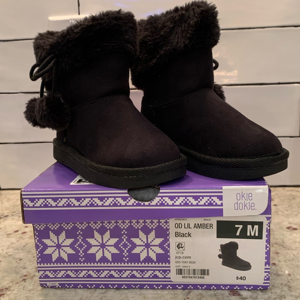 Black toddler boots